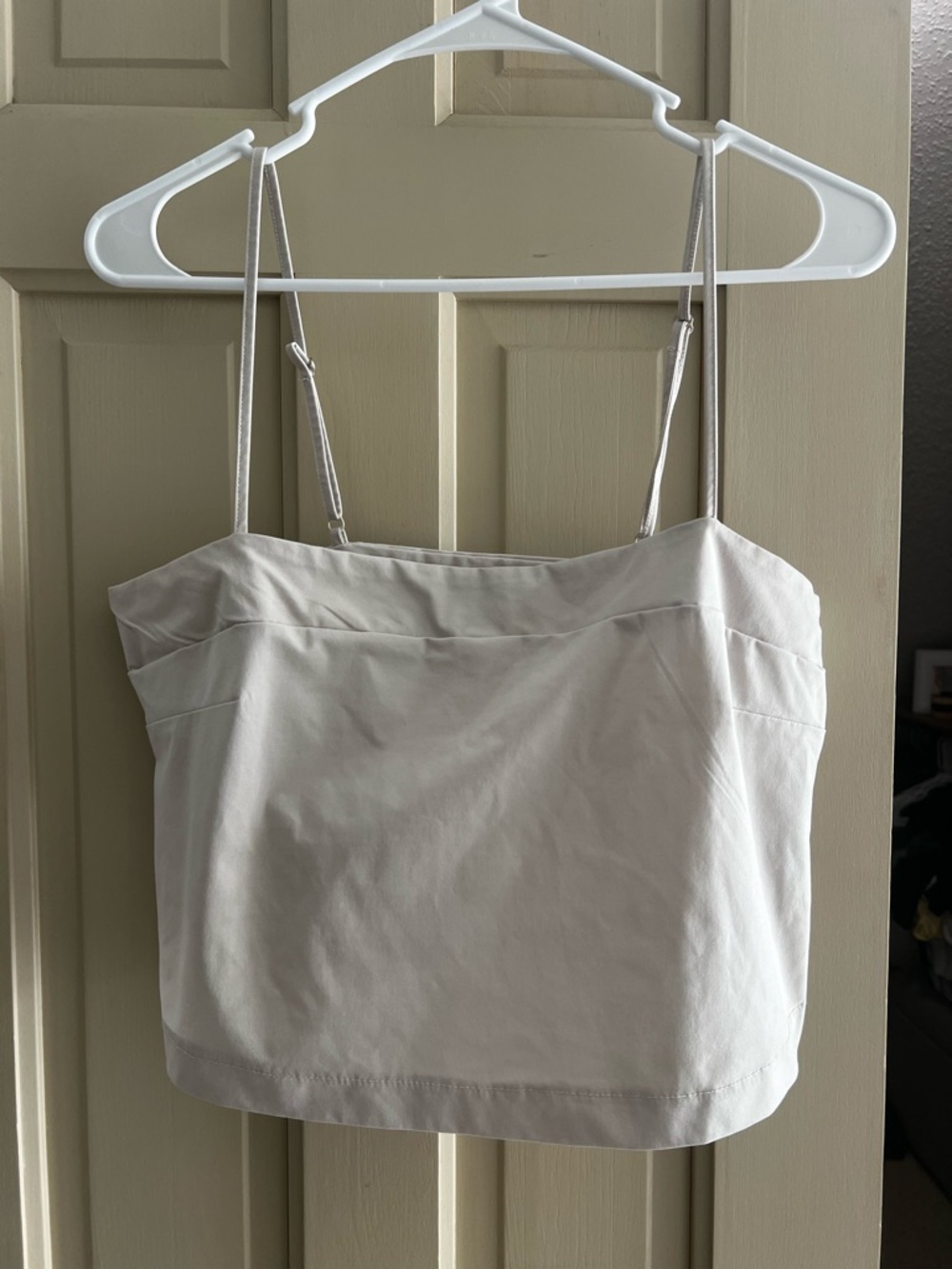 Vero Moda Cream straight neck crop